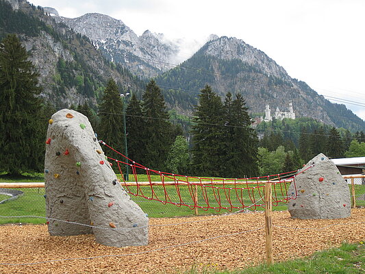 Übungskletterfelsen am Bergsportzentrum Tegelberg in Schwangau