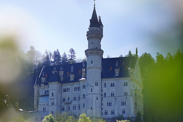 Der Palais - das Hauptgebäude des Schlosses Neuschwanstein in Schwangau im Allgäu