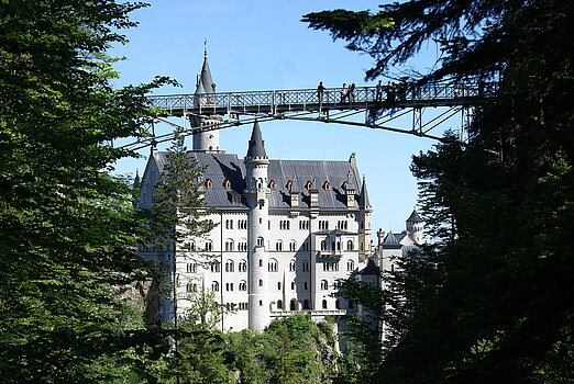 Die Marienbrücke bei Schloss Neuschwanstein in Schwangau in Bayern