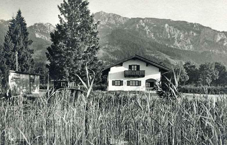 Das Haus von Ilse Schneider-Lengyel am Bannwaldsee (Akademie der Künste Berlin/Hans-Werner-Richter-Archiv, Nr. 548/40, Foto: Heinz H. Naumann